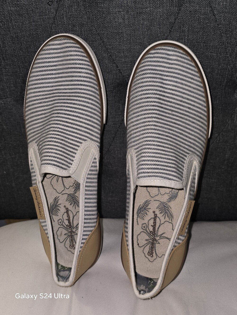 Tommy Bahama Women's Denim Blue/Tan  Striped Boat Slip-on Shoes Sz 9.5 * MINT